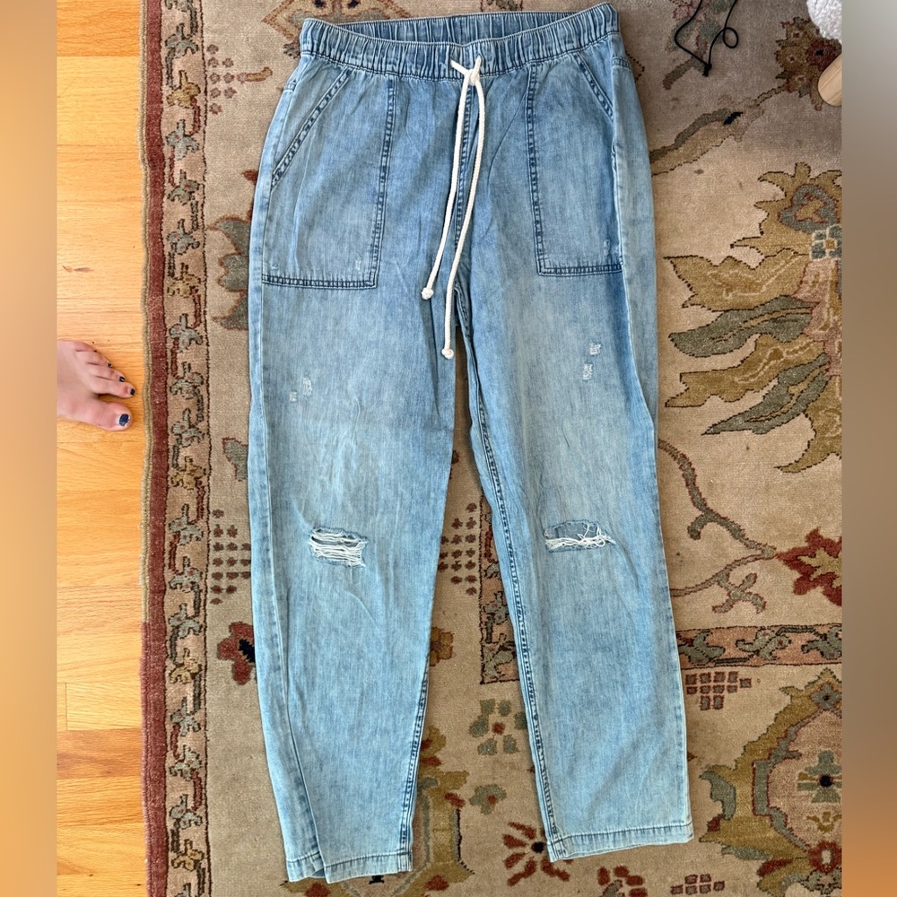 Rarely Worn Aerie Drawstring/sweatpant Jeans Size Medium